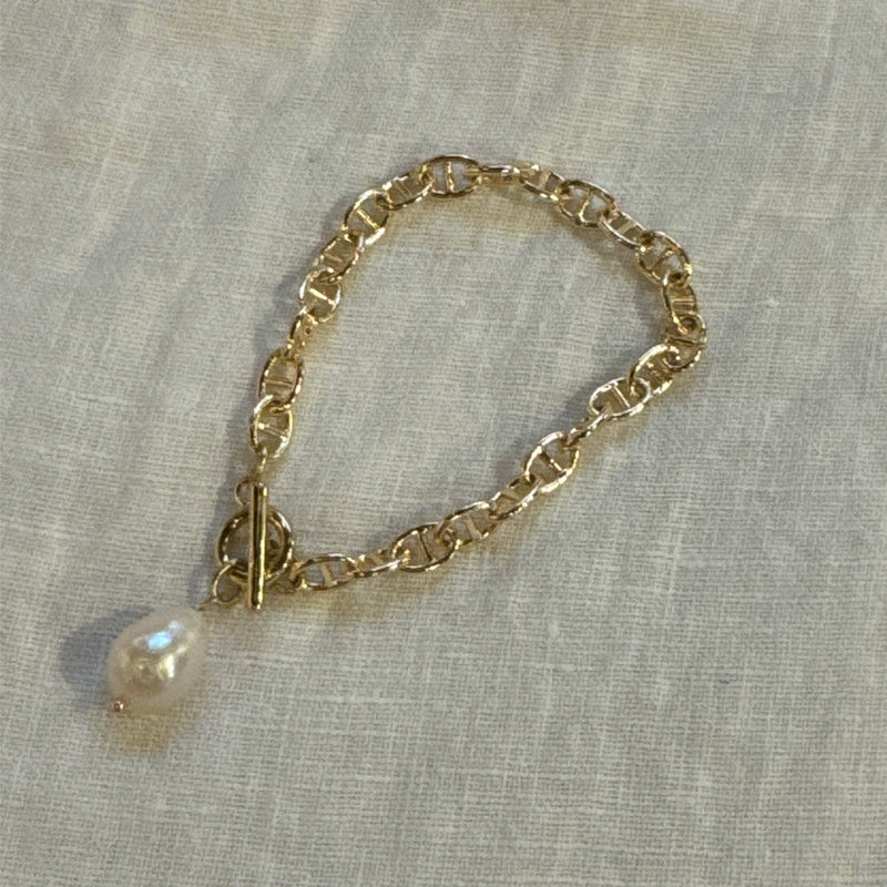 CC FRESHWATER PEARL ON ANCHOR CHAIN