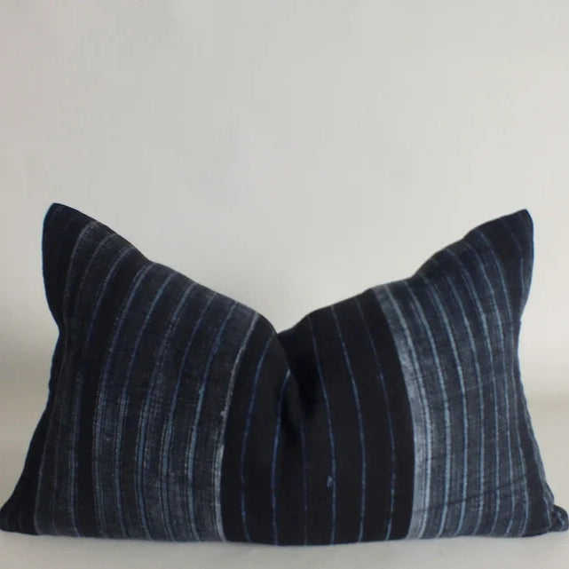 "Levi - I" Vintage Lumbar Pillow