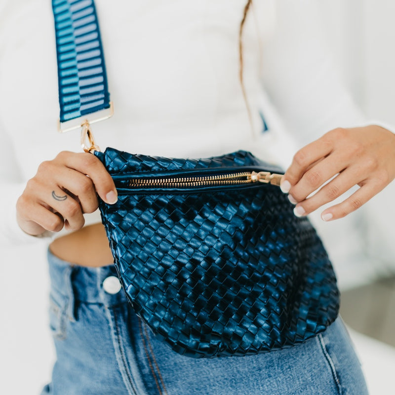 TL PS Woven Crossbody Bag